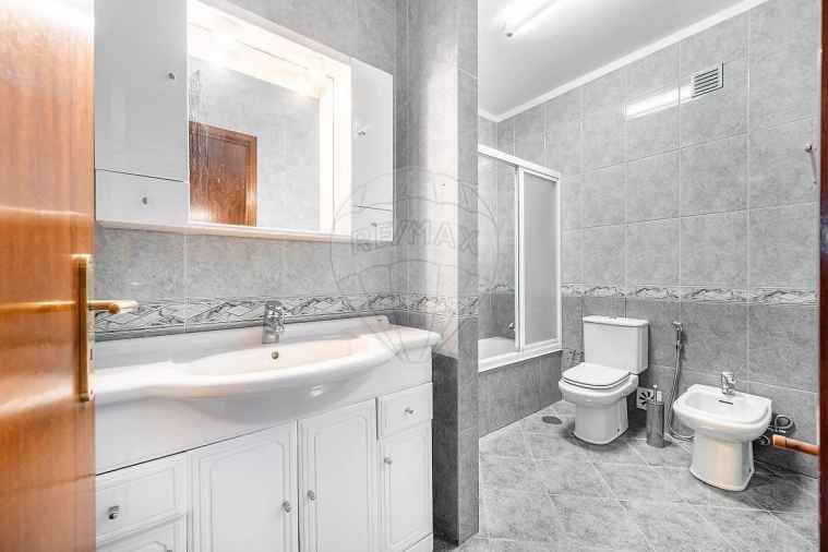 Apartamento T3 para Venda em Aguas Santas Foto 11