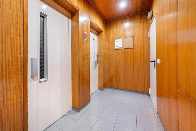 Apartamento T3 para Venda em Aguas Santas Foto 18