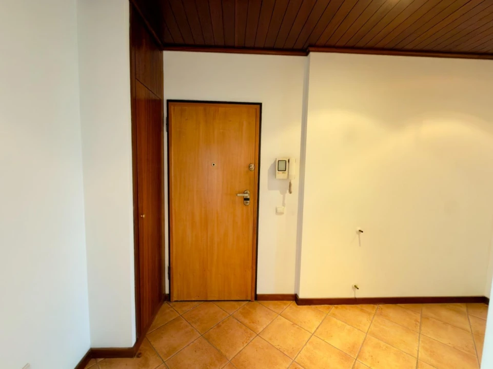 Apartamento T3 para Venda em Aguas Santas Foto 30