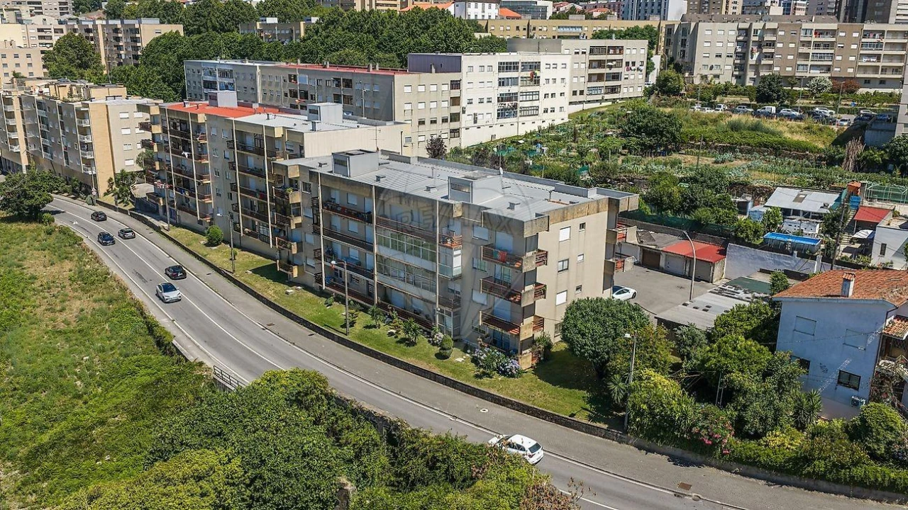 Apartamento T3 para Venda em Braga (Maximinos, Sé e Cividade) Foto 7