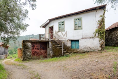 Moradia T7 para Venda em Telões