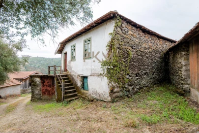 Moradia T7 para Venda em Telões