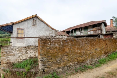 Moradia T7 para Venda em Telões