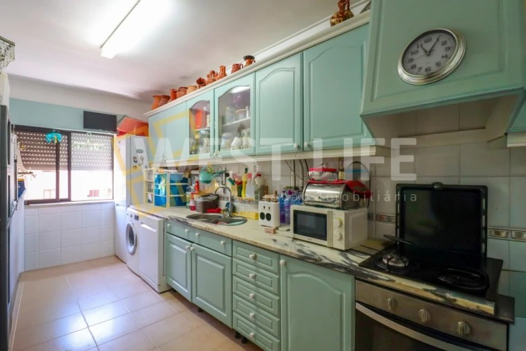 Apartamento T3 para Venda em Cacém e São Marcos Foto 3