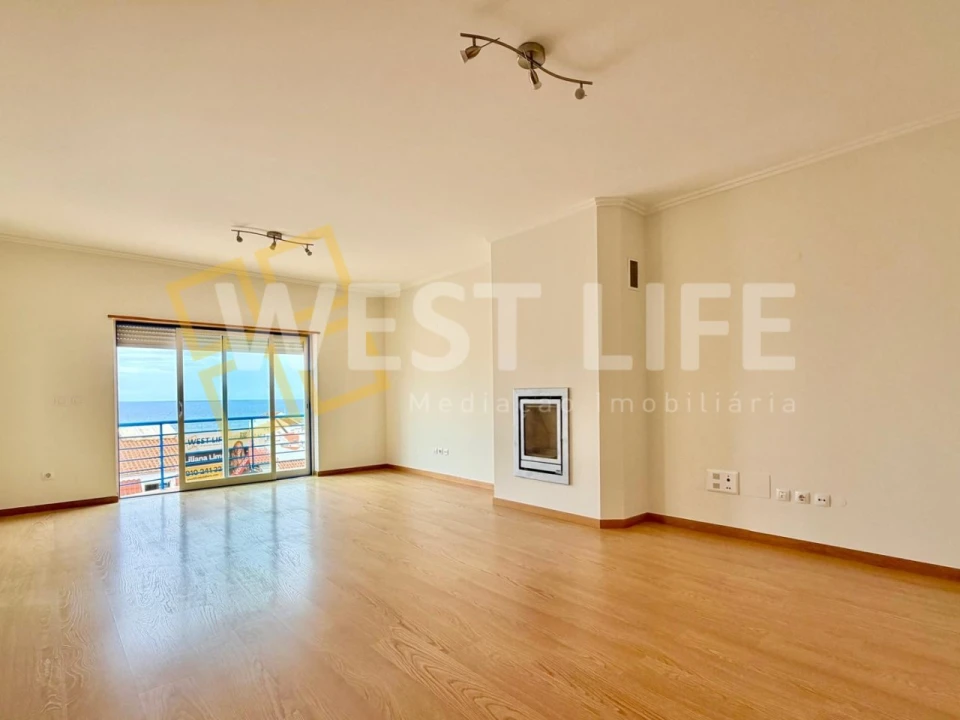 Apartamento T3 para Venda em Ericeira Foto 2