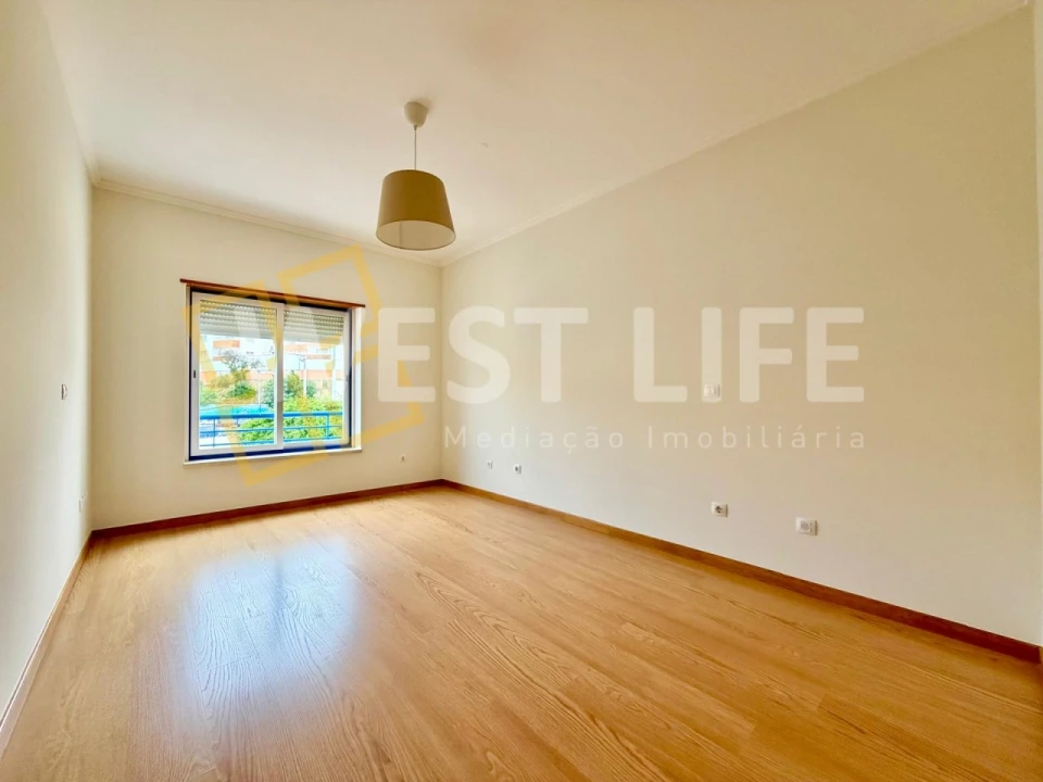 Apartamento T3 para Venda em Ericeira Foto 11