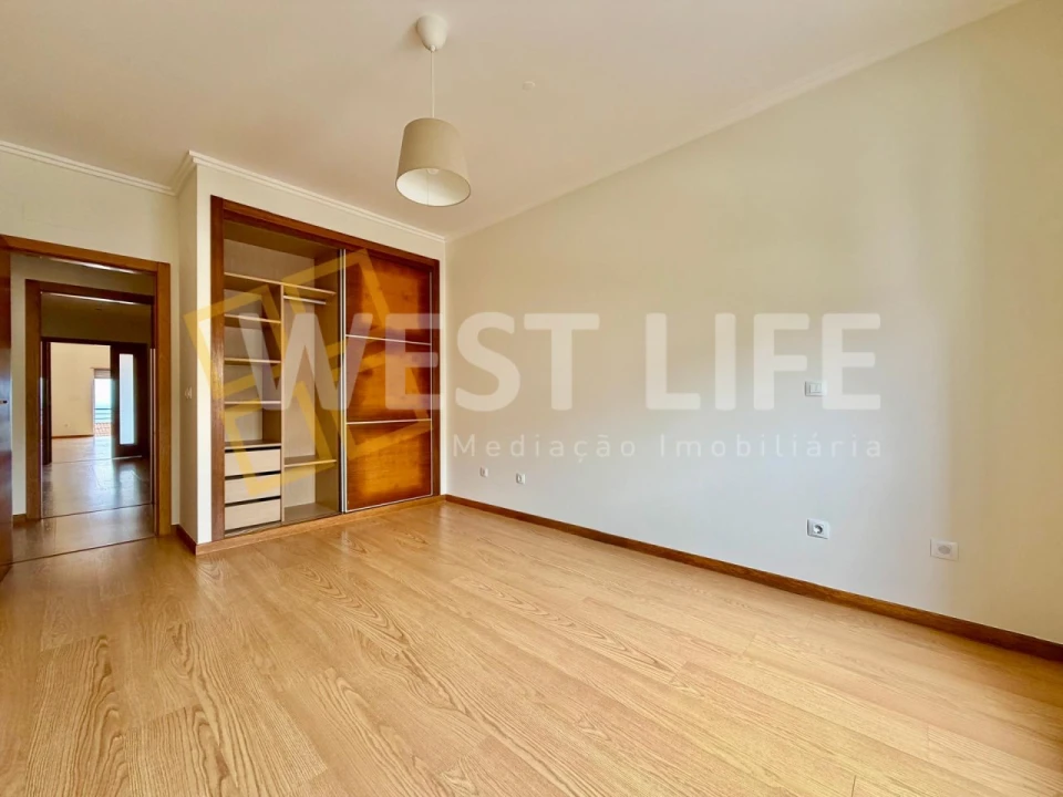 Apartamento T3 para Venda em Ericeira Foto 15