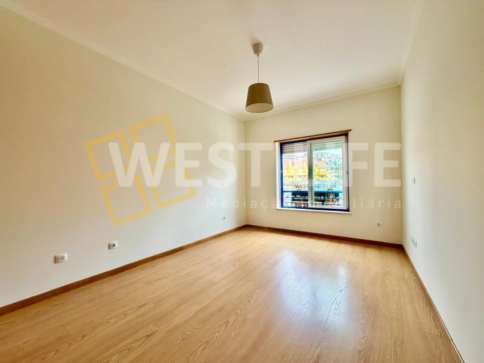 Apartamento T3 para Venda em Ericeira Foto 16