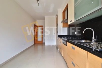 Apartamento T3 para Venda em Ericeira