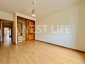 Apartamento T3 para Venda em Ericeira