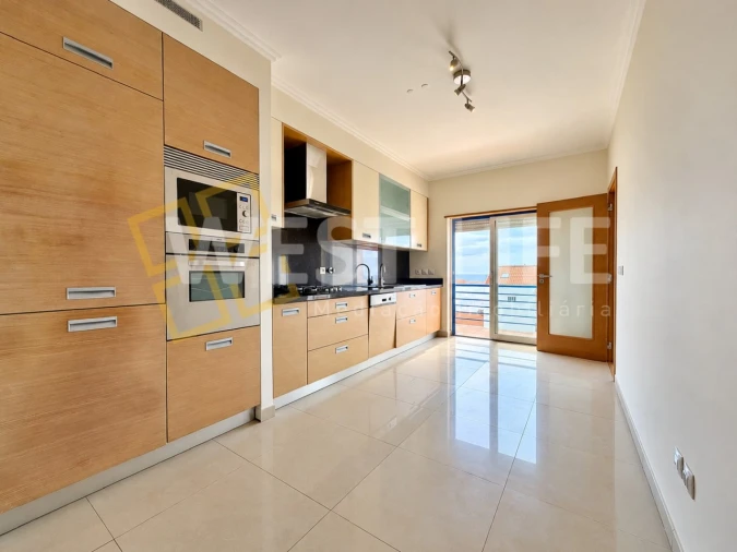 Apartamento T3 para Venda em Ericeira Foto 9