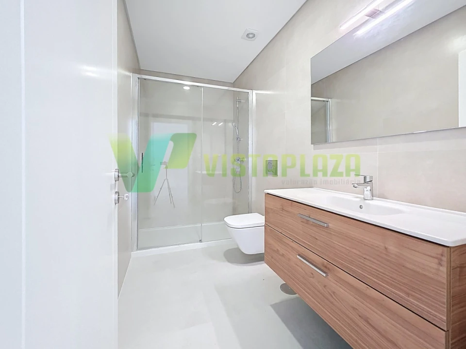 Apartamento T2 para Venda em Alvor Foto 19