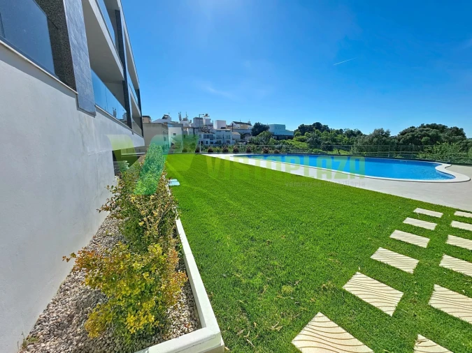 Apartamento T2 para Venda em Alvor Foto 34