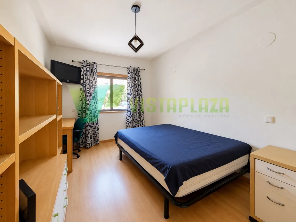 Apartamento T3 para Venda em Portimão Foto 11