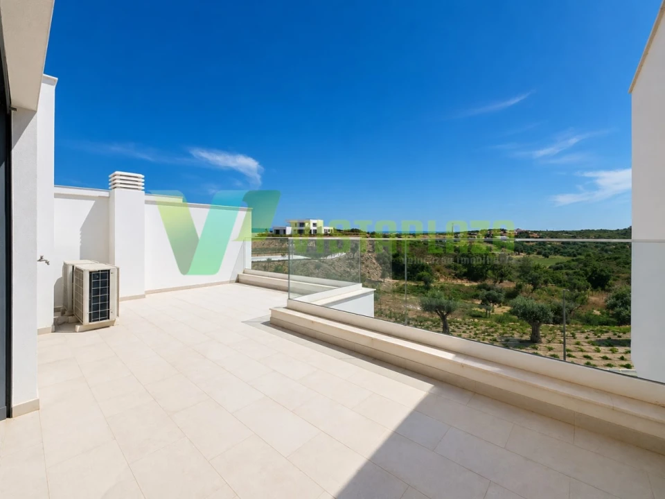 Moradia T3 para Venda em Ferragudo Foto 48
