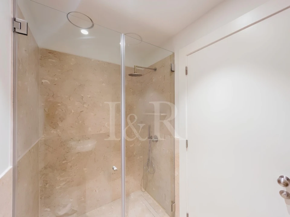 Apartamento T3 para Venda em Santo António Foto 22
