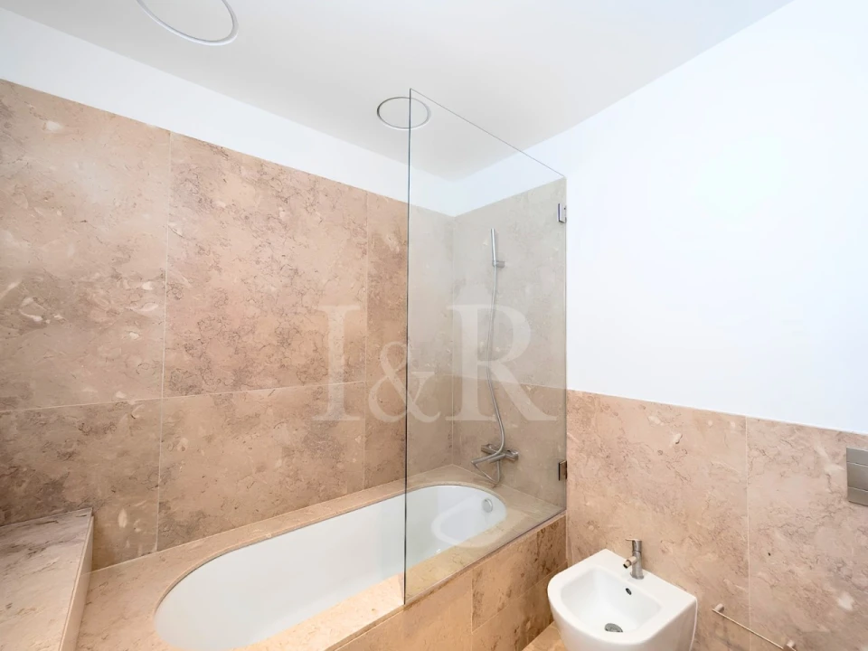 Apartamento T3 para Venda em Santo António Foto 27