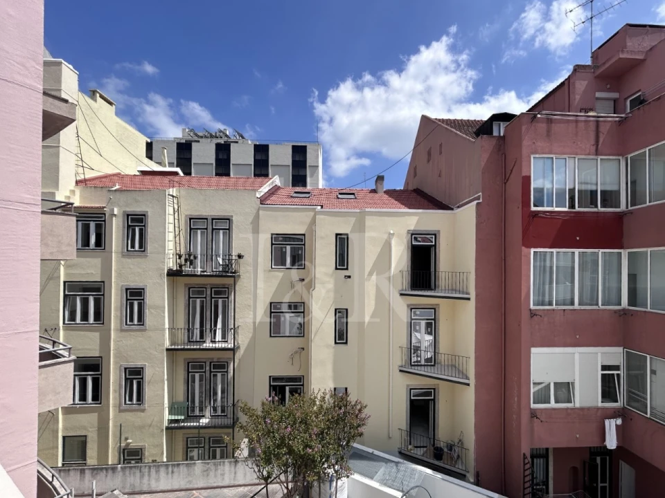 Apartamento T3 para Venda em Santo António Foto 29