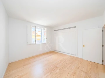 Apartamento T3 para Venda em Santo António
