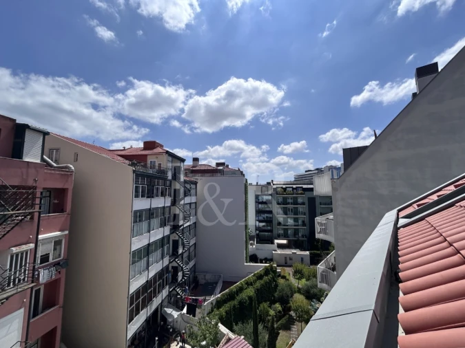 Apartamento T3 para Venda em Santo António Foto 10
