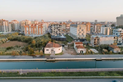 Apartamento T3 para Venda em Glória e Vera Cruz