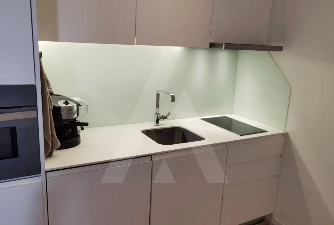 Apartamento T1 para Arrendamento em Glória e Vera Cruz Foto 5