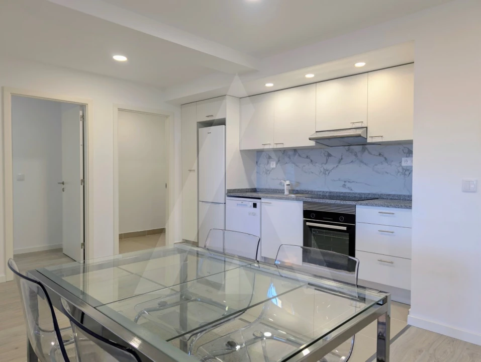 Apartamento T2 para Venda em Aradas Foto 1
