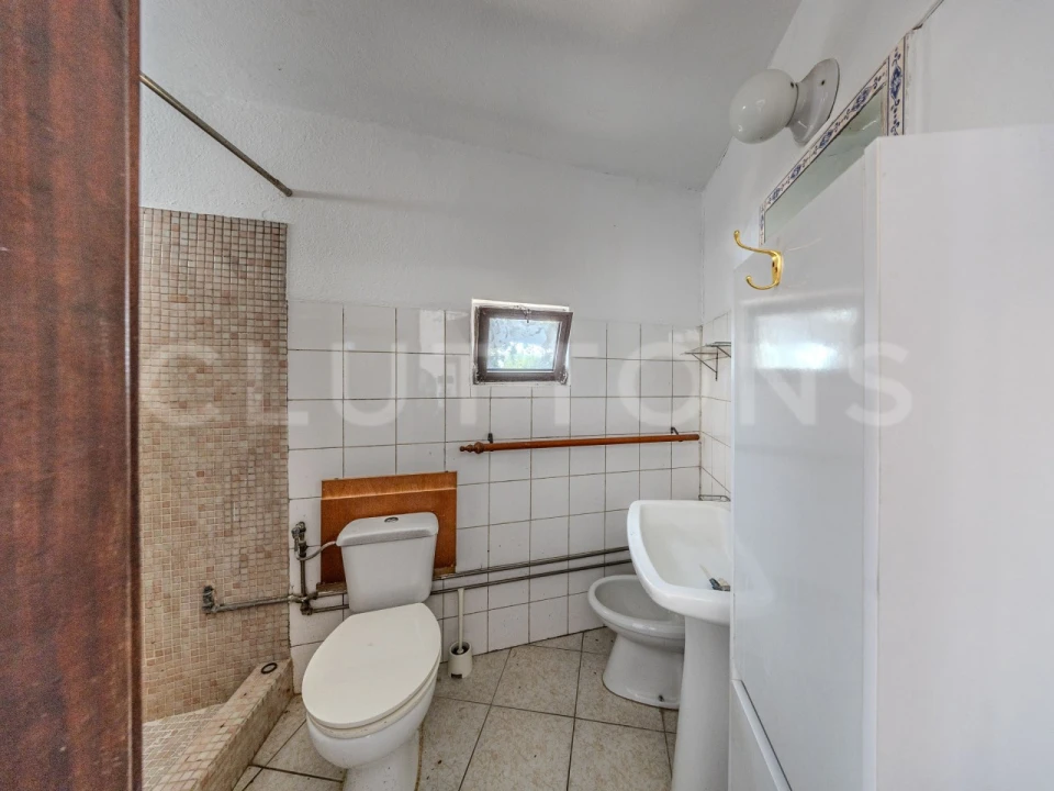 Moradia T6 para Venda em Almancil Foto 27