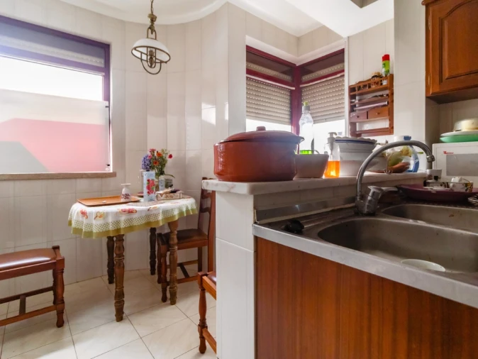 Apartamento T2 para Venda em Buarcos Foto 3