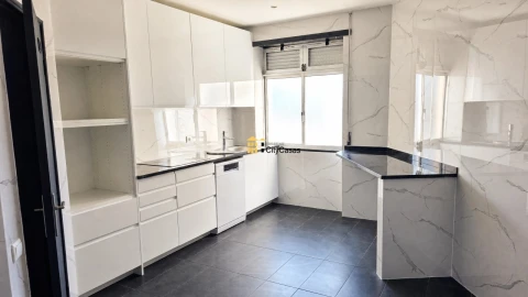 Apartamento T2 para Venda em Matosinhos e Leça da Palmeira