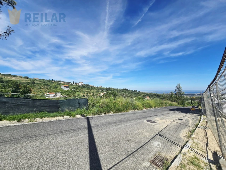 Terreno para Venda em Vialonga Foto 4