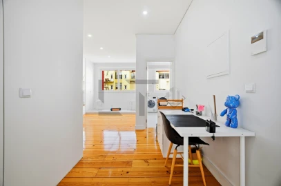 Apartamento T4 para Venda em Campo de Ourique