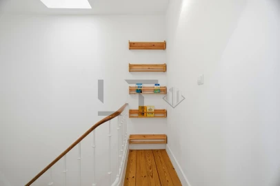 Apartamento T4 para Venda em Campo de Ourique
