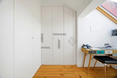Apartamento T4 para Venda em Campo de Ourique