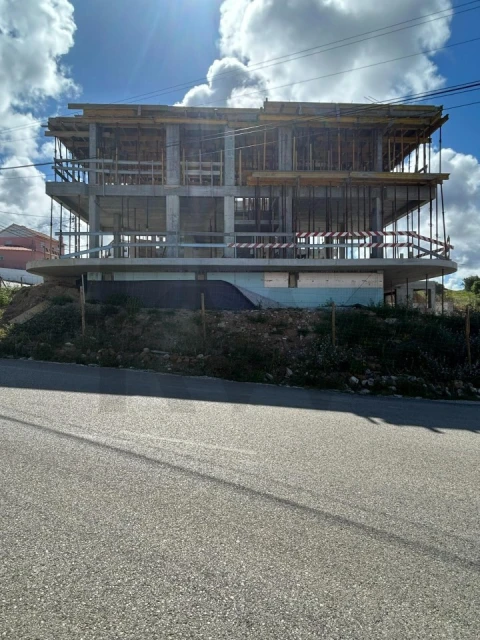 Moradia T3 para Venda em Ericeira