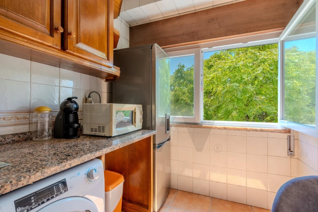 Apartamento T2 para Venda em Algés, Linda-A-Velha e Cruz Quebrada-Dafundo Foto 7