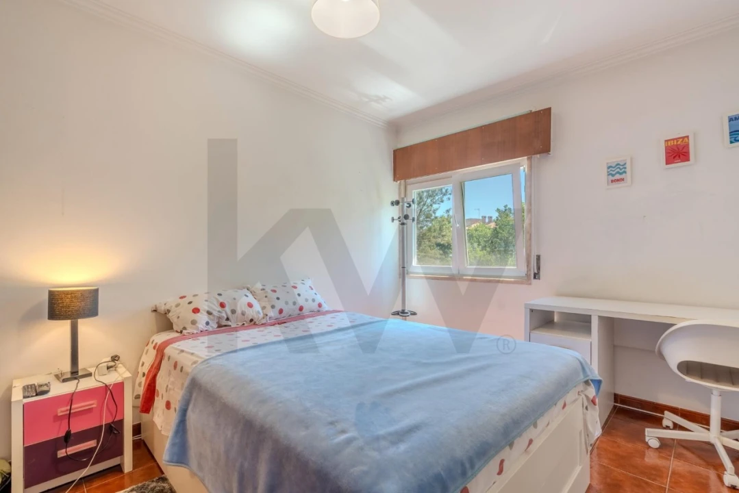 Apartamento T2 para Venda em Algés, Linda-A-Velha e Cruz Quebrada-Dafundo Foto 15