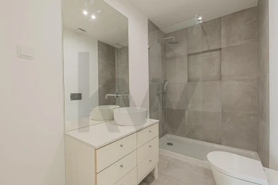 Apartamento T2 para Venda em Misericórdia