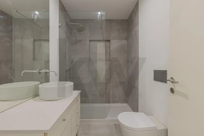 Apartamento T1 para Venda em Misericórdia
