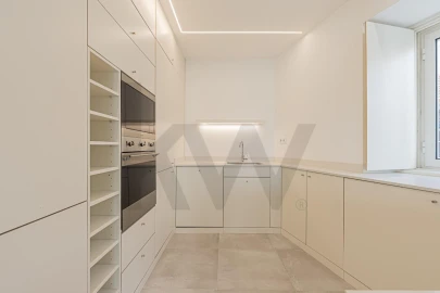 Apartamento T1 para Venda em Misericórdia