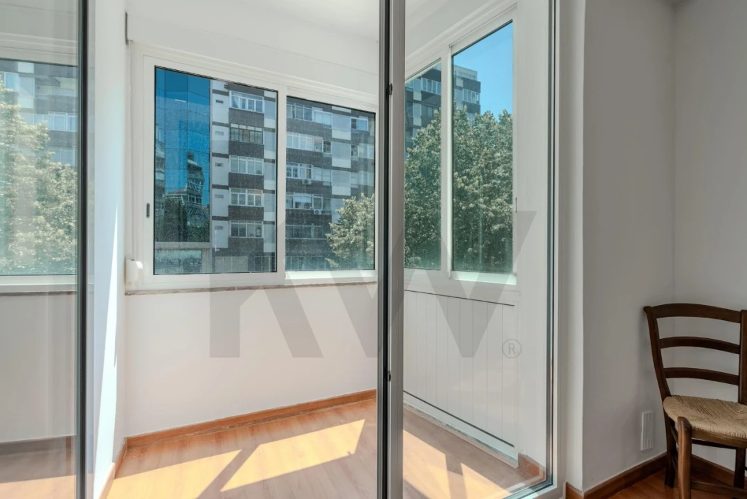 Apartamento T2 para Venda em São Domingos de Benfica Foto 15