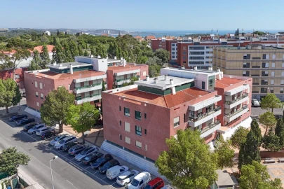 Apartamento T2 para Venda em Carnaxide e Queijas