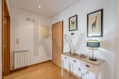 Apartamento T2 para Venda em Carnaxide e Queijas