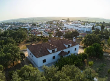 Moradia T6 para Venda em Chamusca e Pinheiro Grande