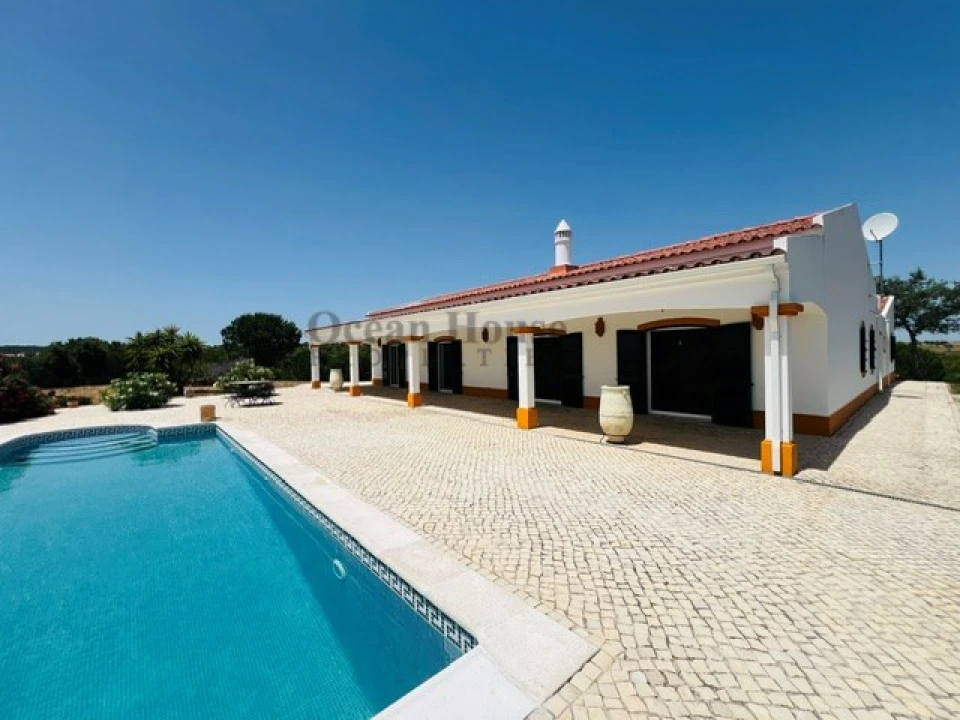 Quinta T4 para Venda em Ourique Foto 3