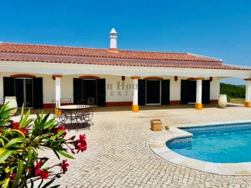 Quinta T4 para Venda em Ourique