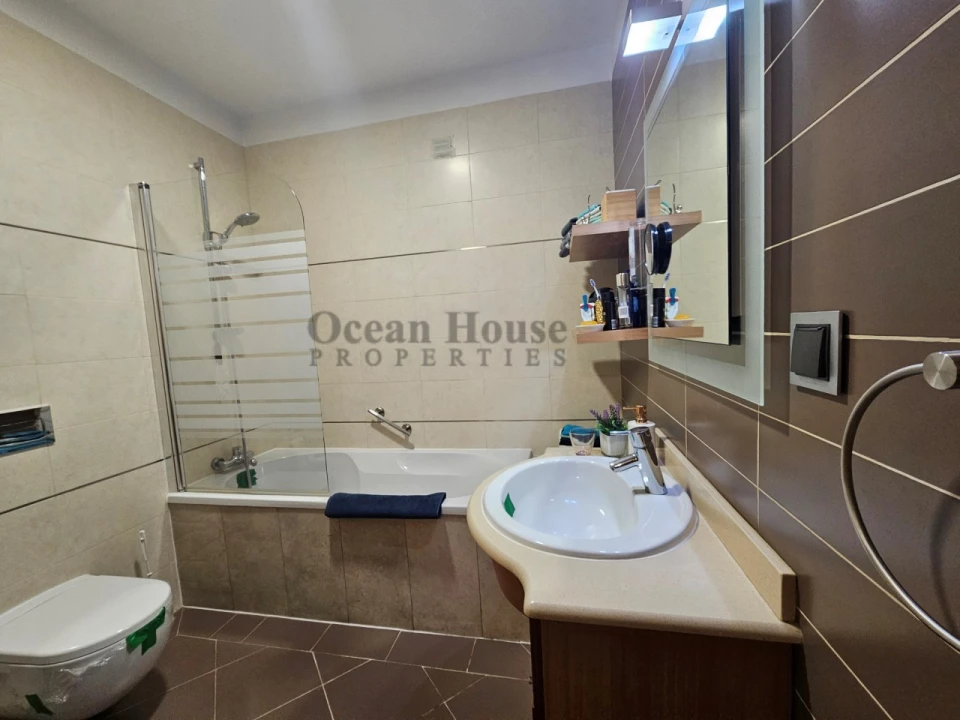 Apartamento T3 para Venda em Almancil Foto 17