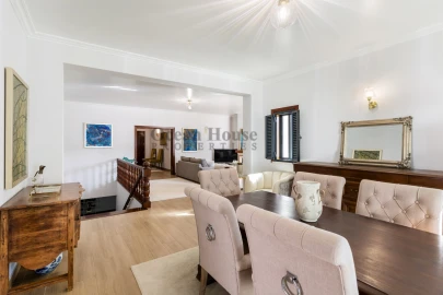Moradia T5 para Venda em Boliqueime