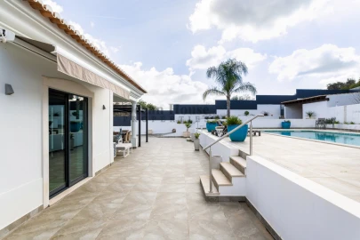 Moradia T5 para Venda em Boliqueime