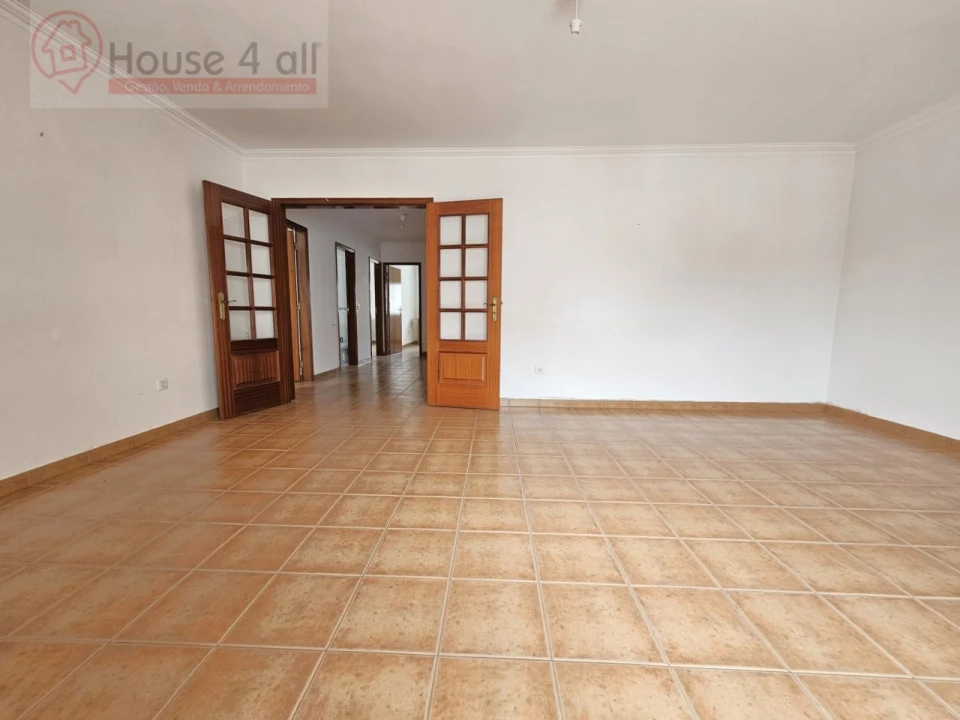Apartamento T3 para Venda em Caldas da Rainha - Santo Onofre e Serra do Bouro Foto 5